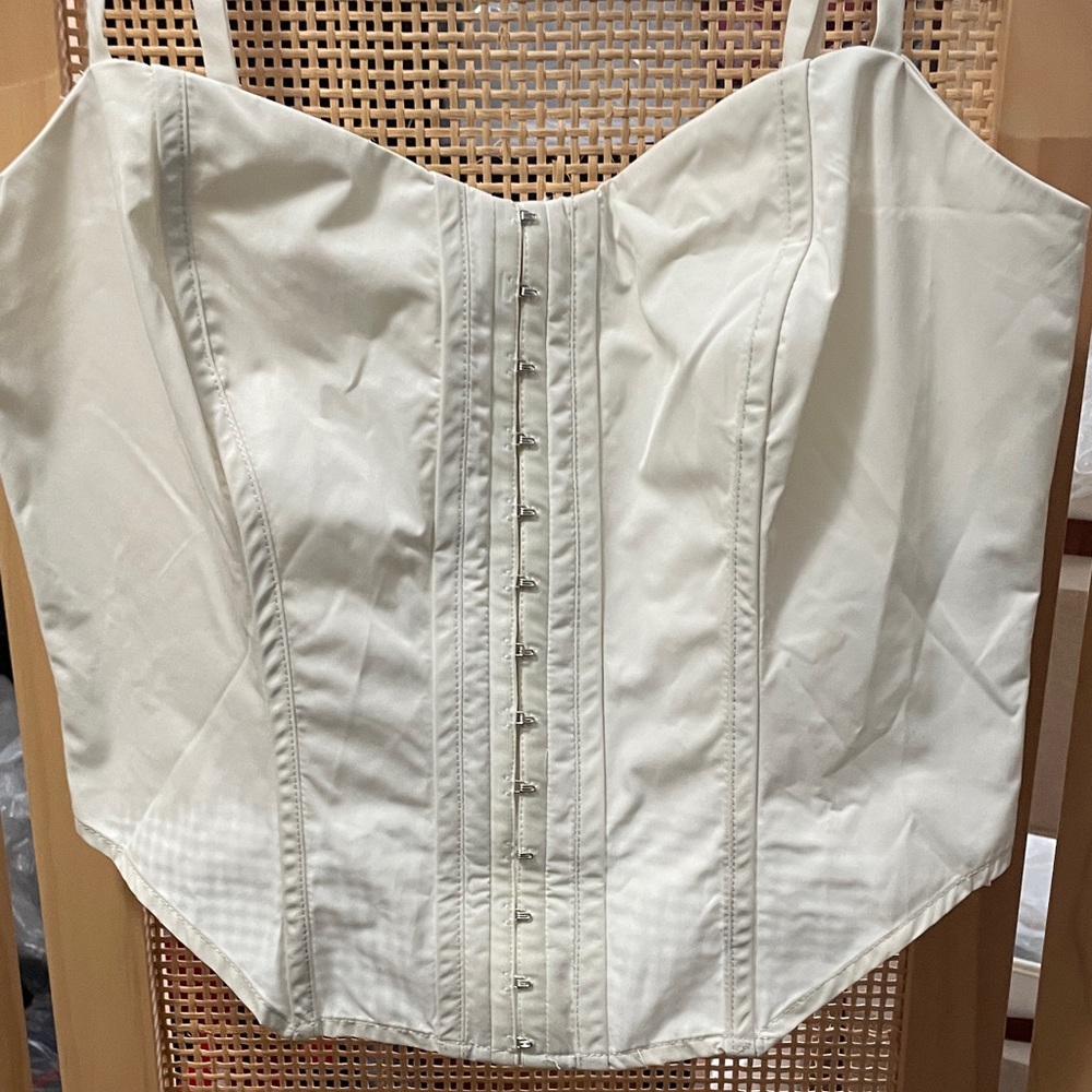 Reformation Cream Crop Top NWT London top size 8 corset - Picture 2 of 5